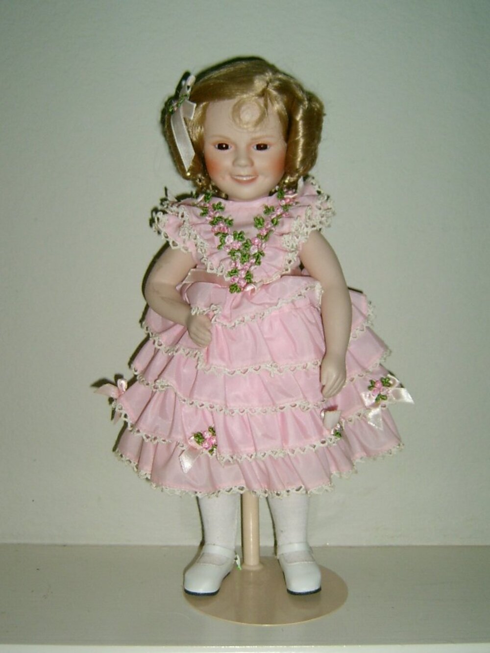 Shirley Temple Danbury Mint doll of the Silver Screen, Littlest Rebel 14" Doll